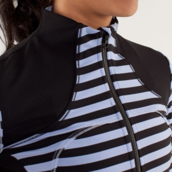 Lululemon Forme Striped Black Purple Jacket Size 12 Zip Front Lulu - Picture 6 of 13